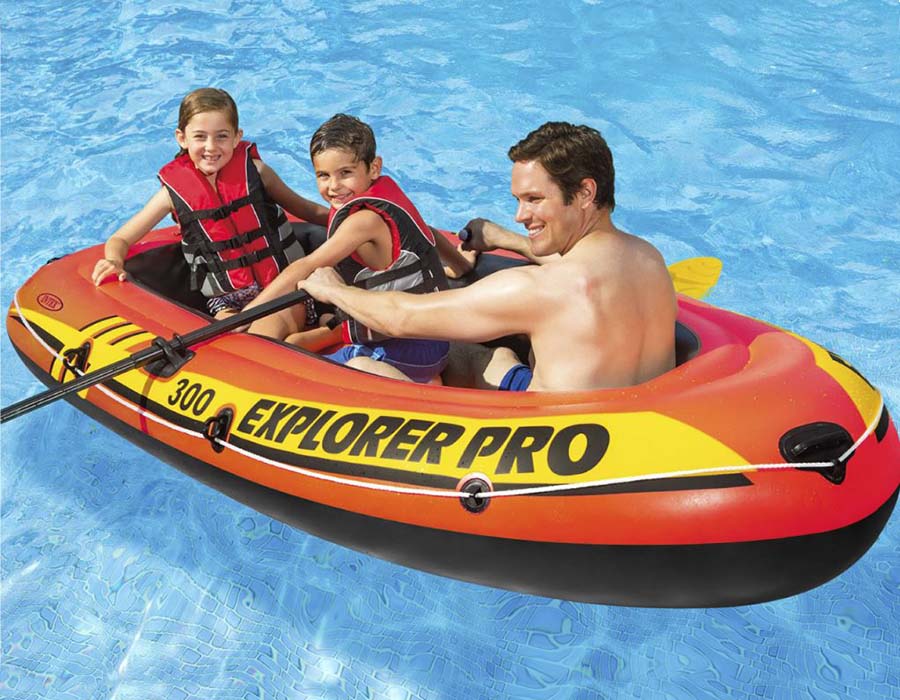 Barco hinchable Explorer Pro 300 de Intex uso infantil