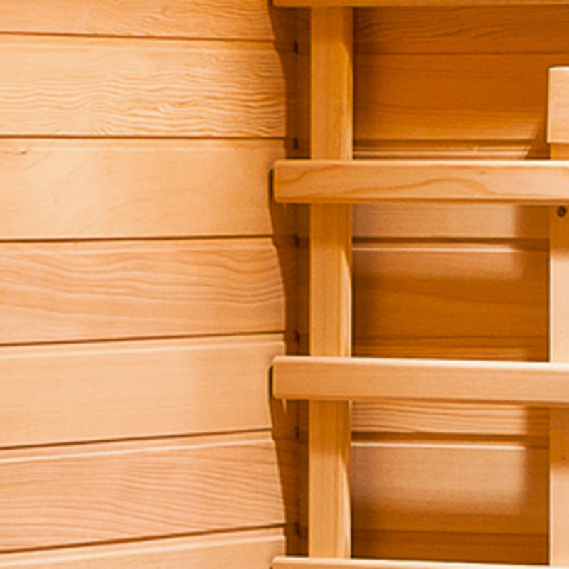 Estructura de madera de la sauna Mariana